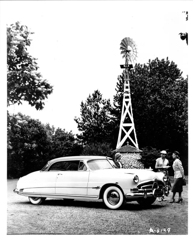 Factory publicity view of the midyear 1951 Hornet Hollywood