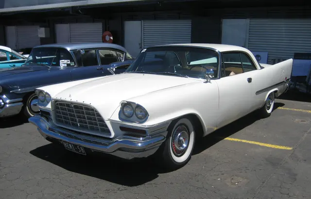 Ermine White 300D hardtop, alternate front view