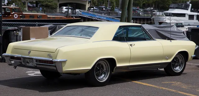 Bamboo Cream 1965 Riviera Gran Sport, rear three-quarter view