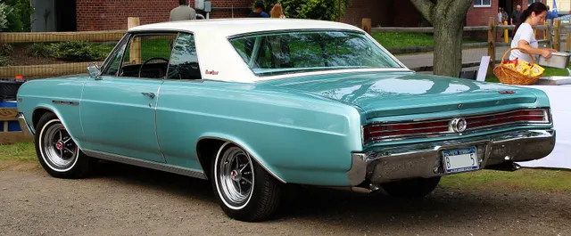 1965 Buick Skylark Gran Sport hardtop, rear three-quarter view