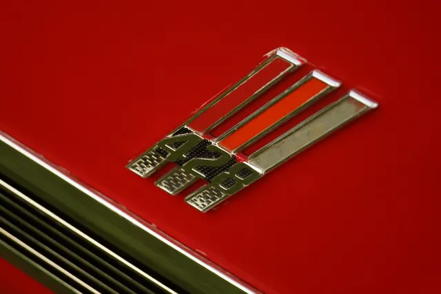 1967 Ford XL 428 fender badge