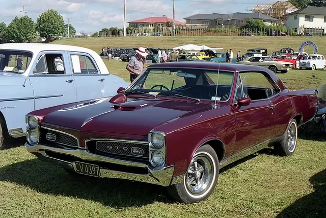 1967 Pontiac GTO exterior context; used as representative 1967 GTO visual context, not as standalone proof of 400 HO drivetrain identity.