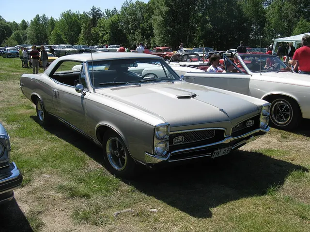 1967 Pontiac GTO exterior view; used as representative 1967 GTO visual context, not as standalone proof of 400 HO drivetrain identity.