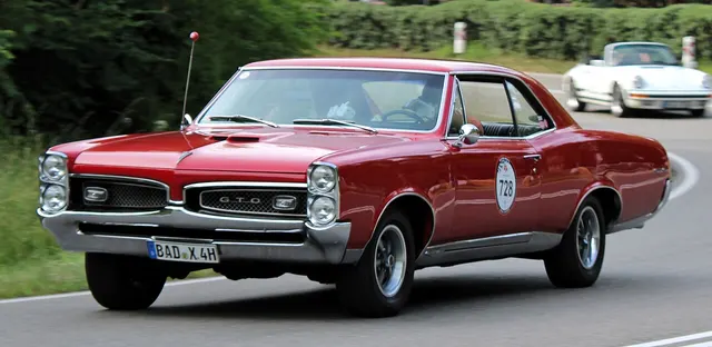 1967 Pontiac GTO at Solitude Revival; used as representative 1967 GTO visual context, not as standalone proof of 400 HO drivetrain identity.