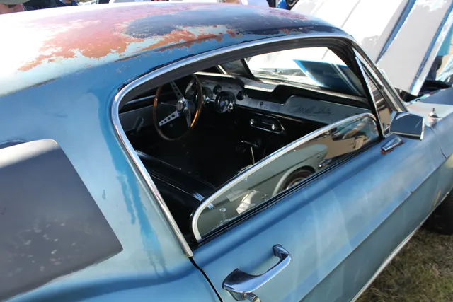 1967 Ford Shelby Mustang GT500 (16203500512).jpg; reviewed as representative 1967 Shelby GT500 media, not proof of any individual car's originality.