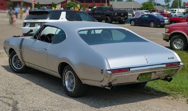 1968 Oldsmobile 4-4-2 Holiday Coupe rear view; exact-year rear trim context.