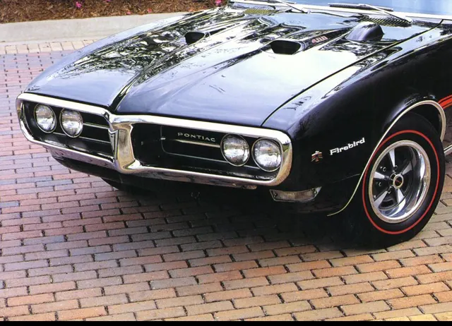 1968 Firebird 400 HO front-quarter exterior crop; the closed hood and wheel view are appearance context only.
