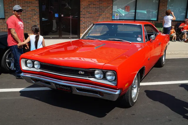 1969 Dodge Super Bee exterior context from a reviewed Commons image; target Hemi identity remains source-record based.