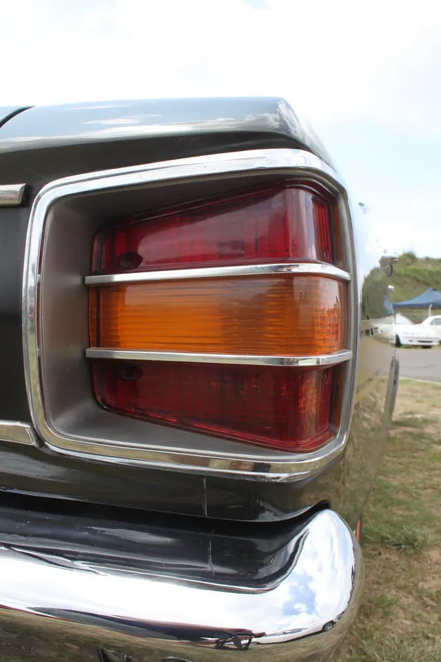 Exact-year regular XW GT detail view documenting hood, stripe, lamps, badges, glazing, and wheels; removable trim is not identity proof.