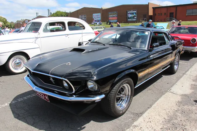 1969 Ford Mustang Mach 1 428CJ (22605179204).jpg
