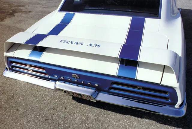 1969 Trans Am deck-lid spoiler detail from approved Commons media.