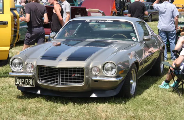 1970 Chevrolet Camaro Z28 front-corner and stripe context; representative appearance media.