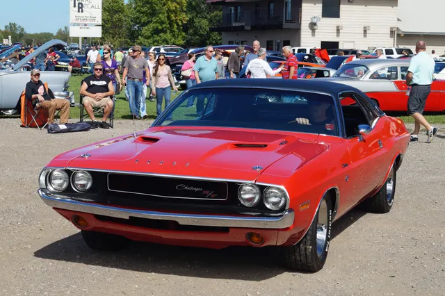 1970 Dodge Challenger R/T SE front view with vinyl formal roof and R/T grille