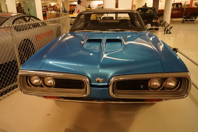 1970 Dodge Super Bee trim and front-detail context.