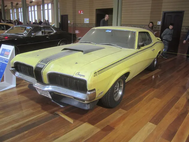 Competition Yellow 1970 Mercury Cougar Eliminator Boss 302