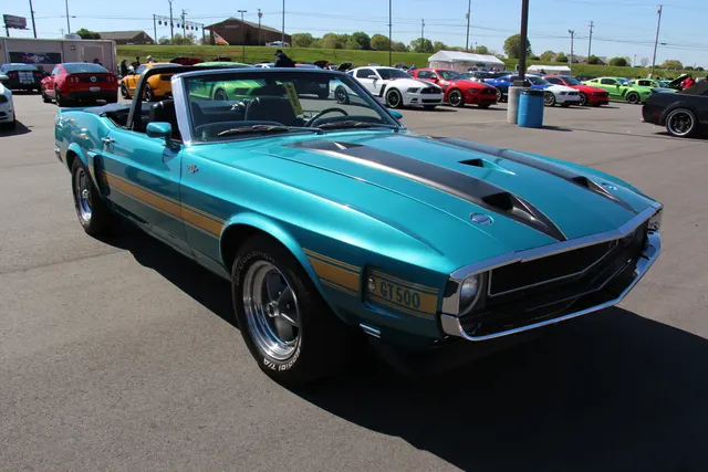 1970 Shelby GT500 convertible exterior; reviewed as body-style context for the small 1970 convertible run.