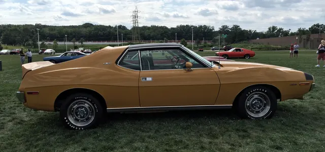 1971 AMC Javelin AMX 401 rear and spoiler/stripe context.