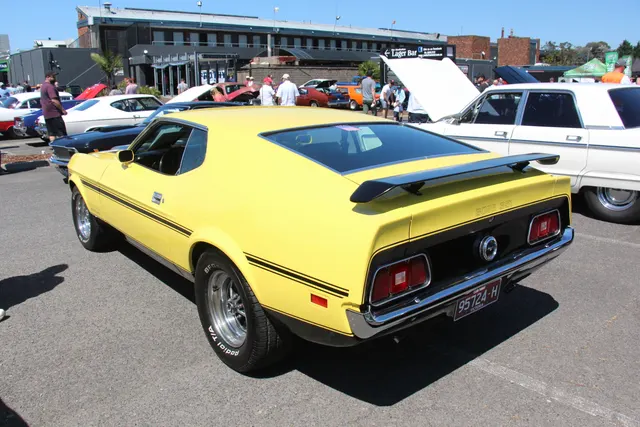 1971 Ford Mustang Boss 351 SportsRoof front view; reviewed as representative exterior media.