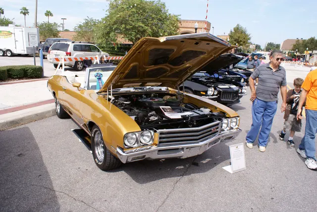 1971 Buick GS convertible front-end context.