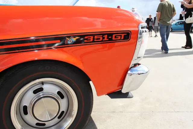 351-GT stripe and five-slot steel-wheel detail
