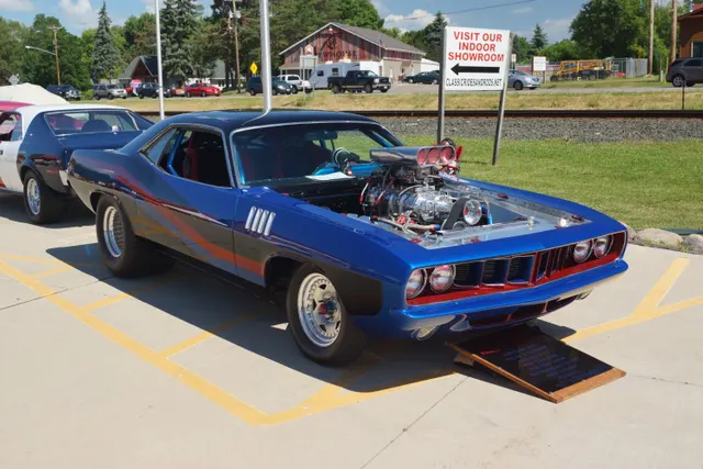 1971 Plymouth Cuda detail image; model-family body and trim context only.