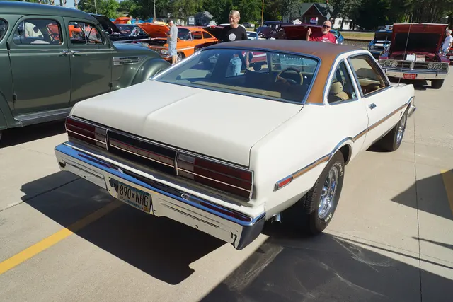 Exact-year Aspen coupe retained for rear body, roof, glass, lamps, bumper, and trim context; R/T identity must come from car-specific evidence.