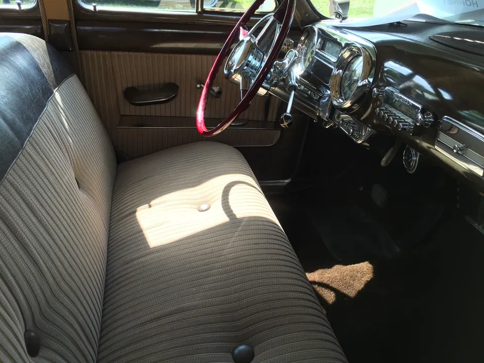Hydra-Matic or manual controls matched to transmission profile photo