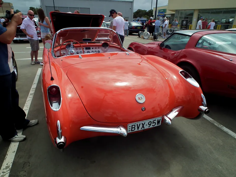 1957 Chevrolet Corvette 283 V8 profile photo