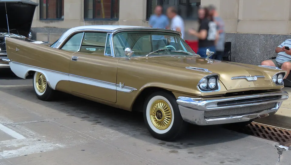 S-26 two-door Sportsman hardtop or convertible body on a 126-inch wheelbase profile photo