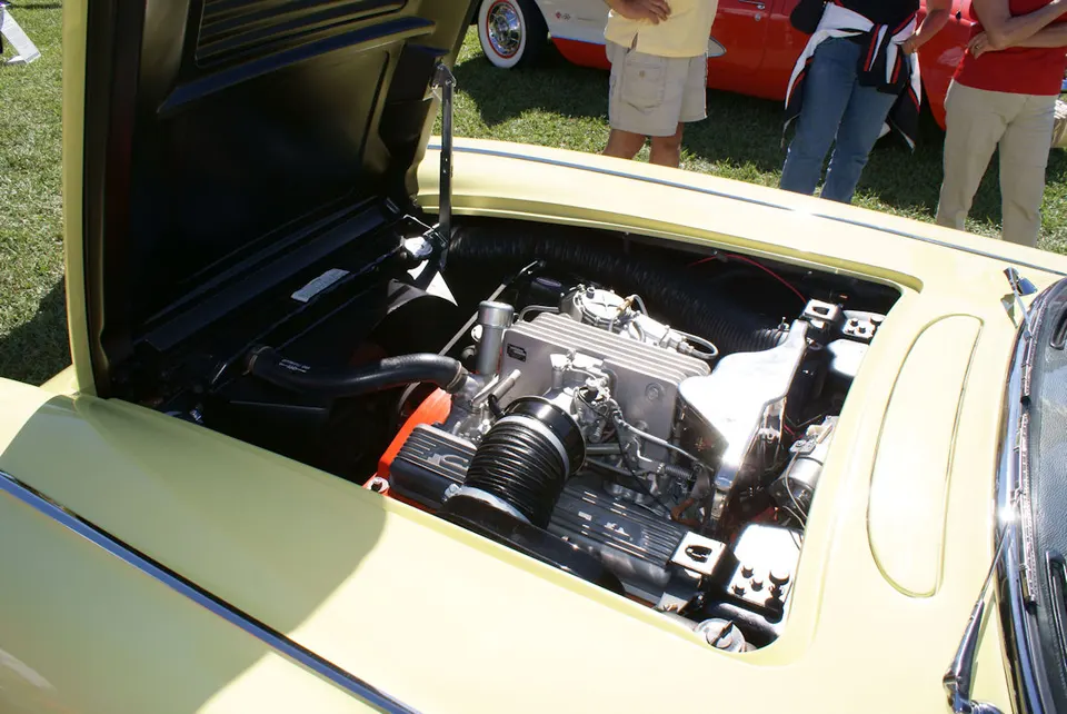 1958 Corvette 283 V8 engine assembly profile photo