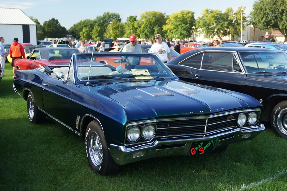 1966 Buick Skylark Gran Sport 401 Nailhead profile photo
