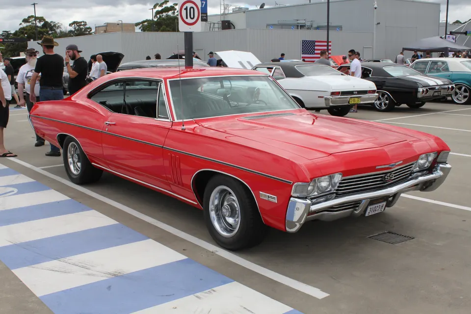 SS427 grille and body identity badging profile photo