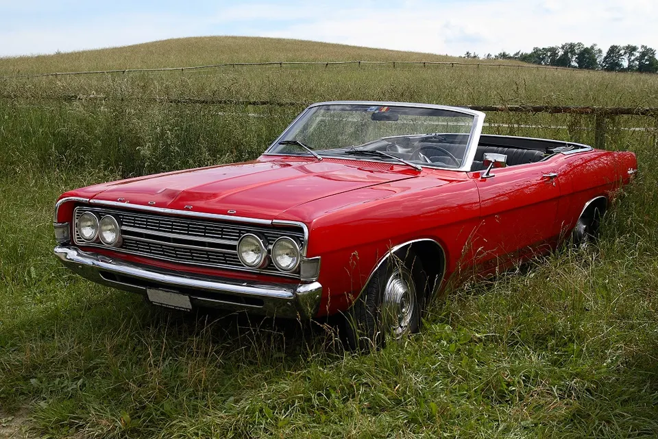 1968 grille, side-marker, lamp, bumper, and rear treatment profile photo