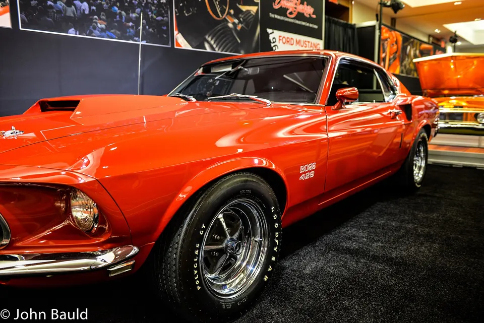 Ford Boss 429 engine assembly profile photo