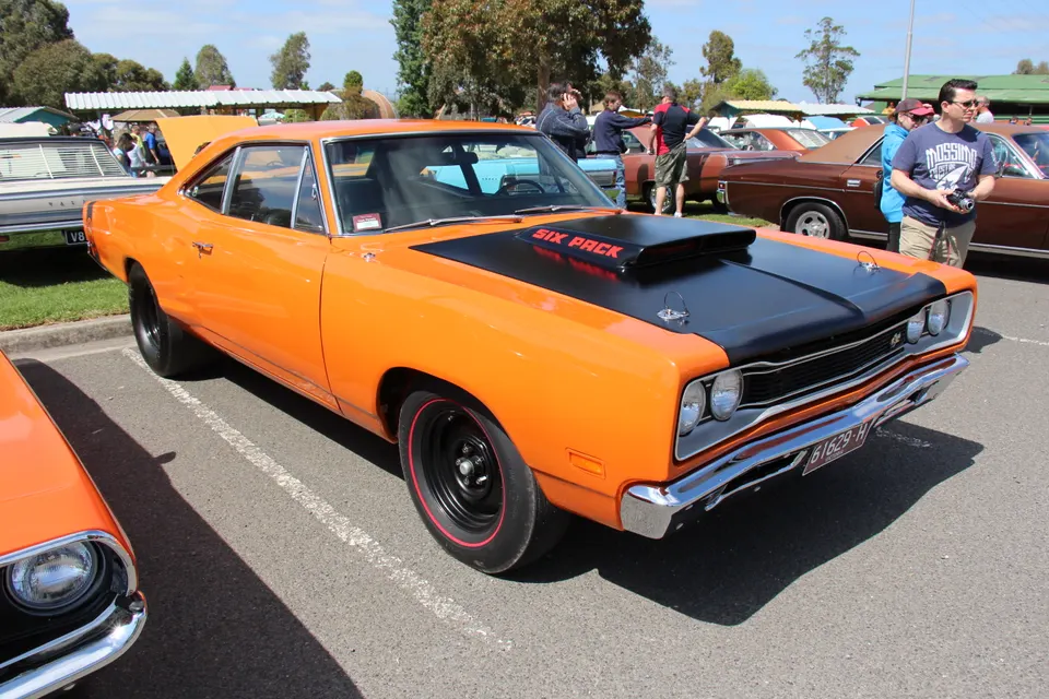 Super Bee model badging retained profile photo