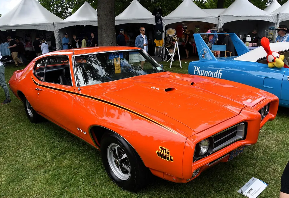 Judge stripes, decals, and spoiler are separate package details, not required Ram Air IV proof profile photo