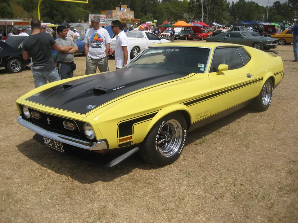 Boss 351 Boss 351 model/package profile photo