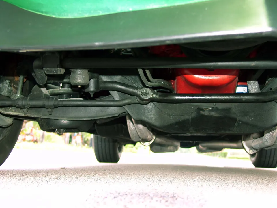 Independent unequal-length-control-arm front suspension with coil springs profile photo