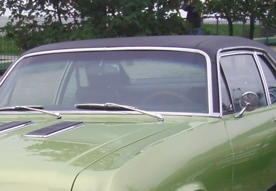 Dark Saddle vinyl buckets, trim 767 profile photo