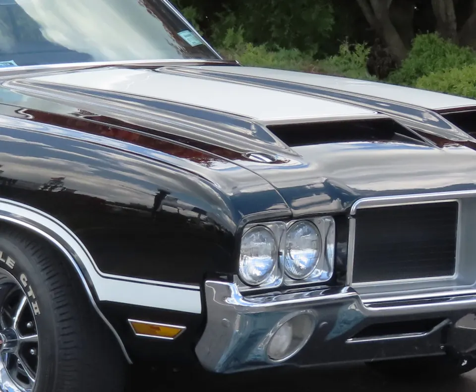 Fiberglass forced-air / OAI hood profile photo