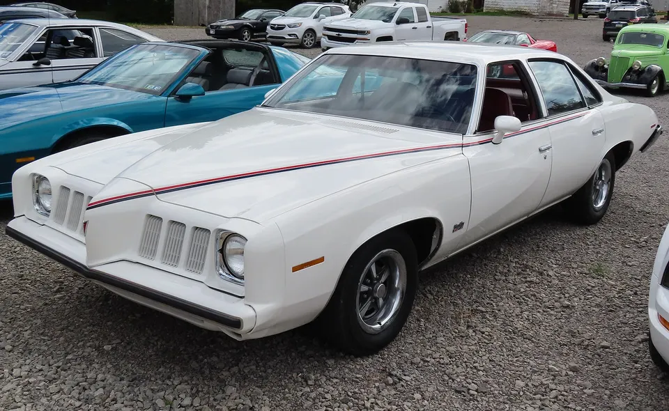 1973 Pontiac Grand Am profile photo