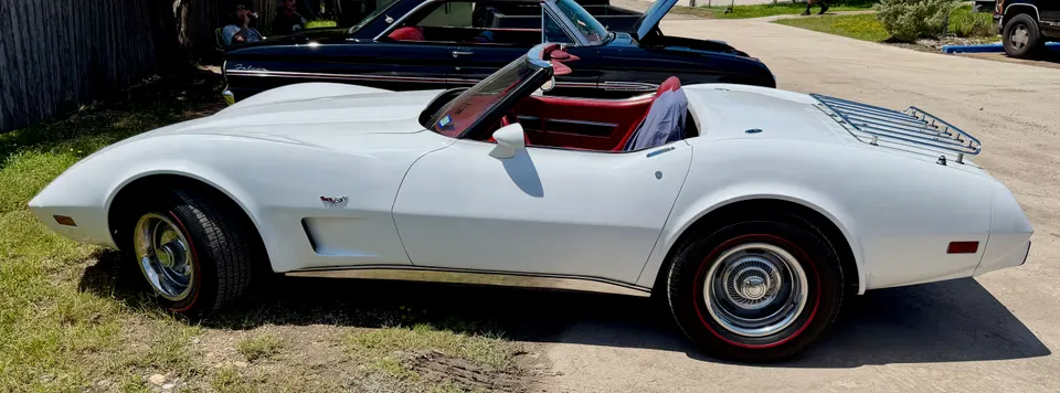 Long fiberglass hood with engine-appropriate induction details profile photo