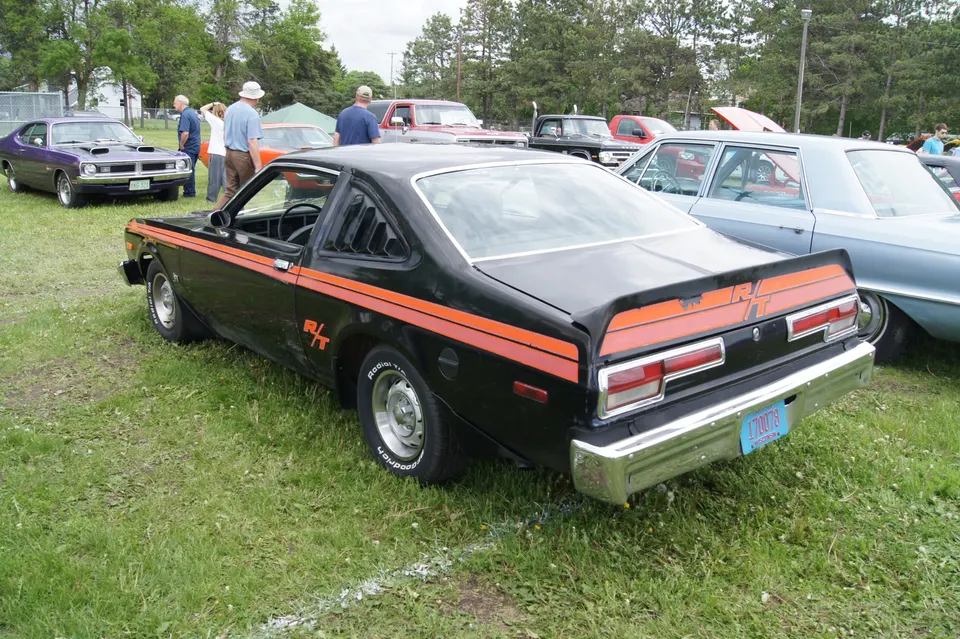 D6 all-vinyl bucket seats profile photo