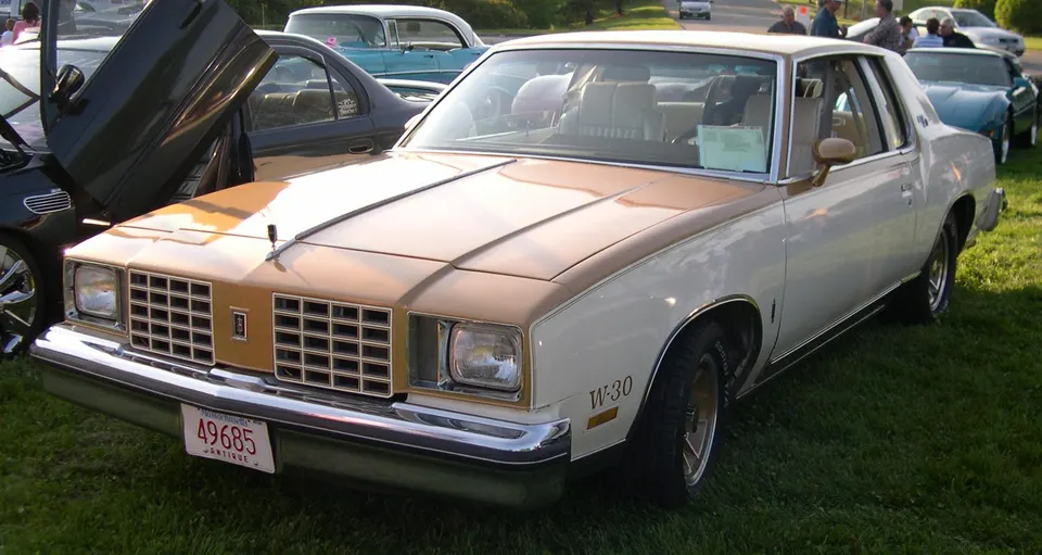 Hurst Olds and configuration-specific identification profile photo