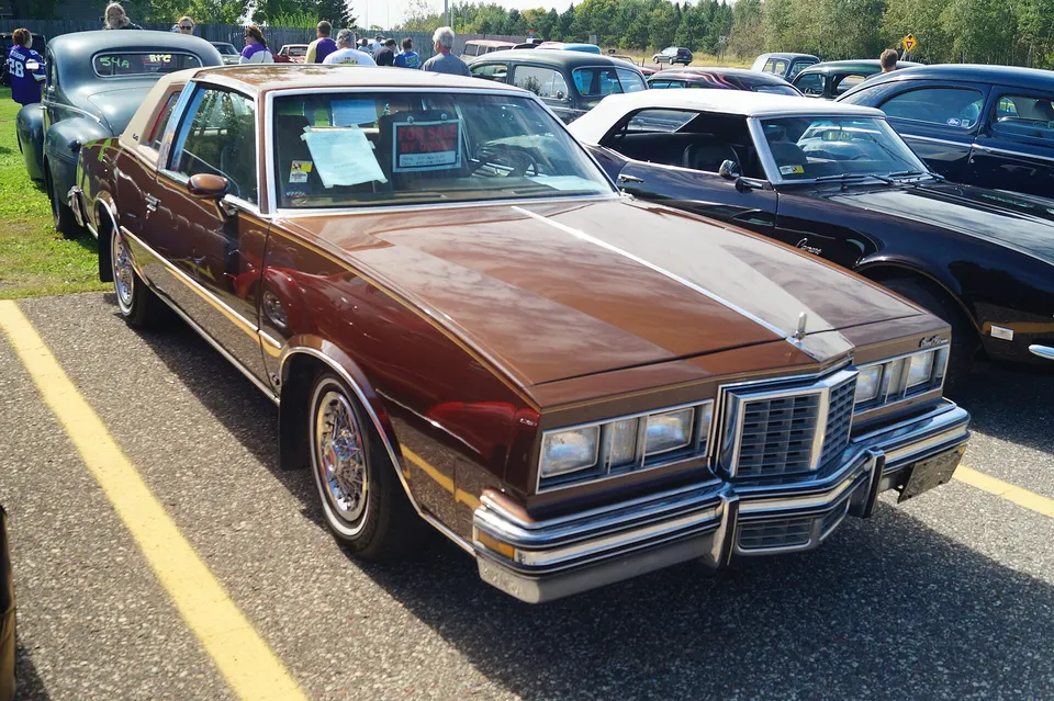 1979 Pontiac Grand Prix profile photo