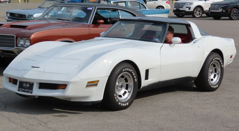 1981 Chevrolet Corvette profile photo