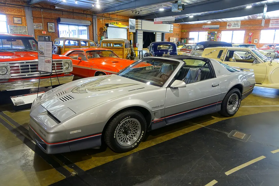 1985 Pontiac Firebird Trans Am profile photo