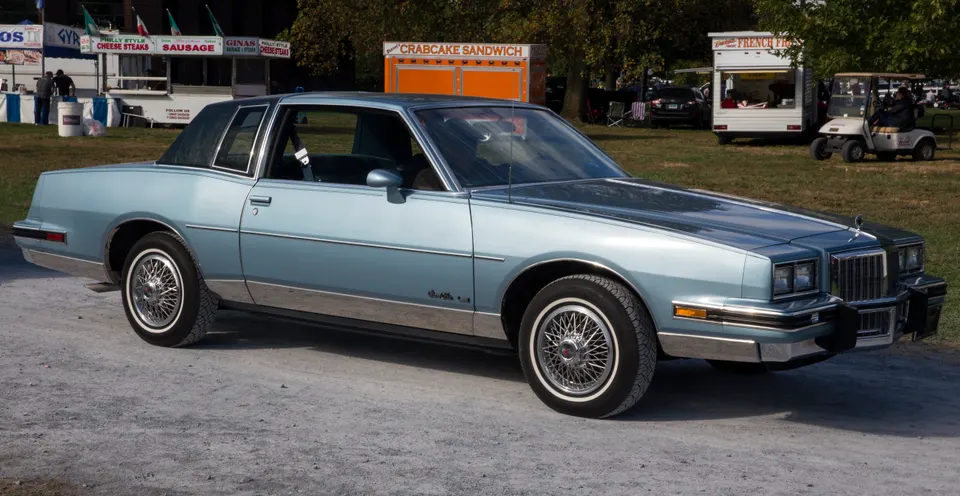 1985 Pontiac Grand Prix profile photo
