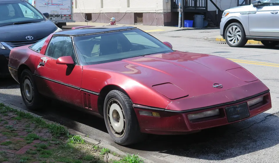 1986 Chevrolet Corvette profile photo