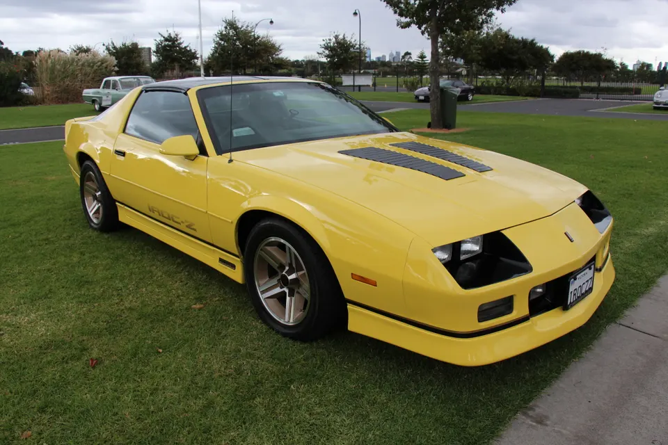 1987 grille, lamps, bumpers, roof, glass, and tail treatment profile photo
